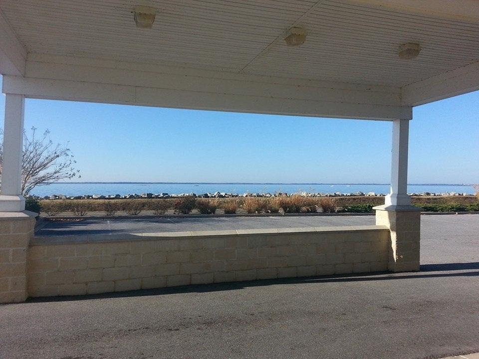 Island Inn & Suites, Ascend Hotel Collection Piney Point エクステリア 写真